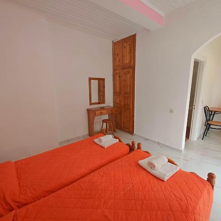 Elena Pool Aparthotel Agios Georgios  Ngoại thất bức ảnh