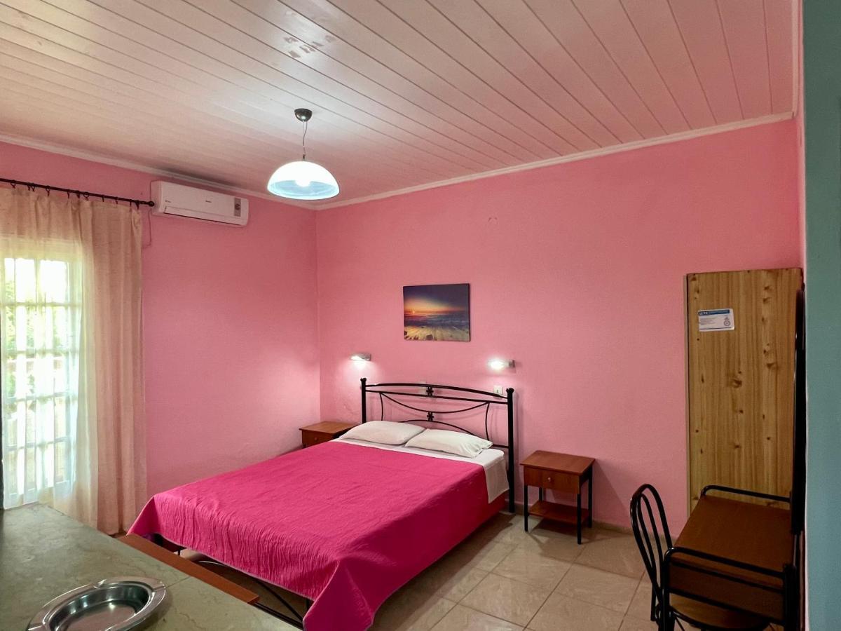 Elena Pool Aparthotel Agios Georgios  Ngoại thất bức ảnh