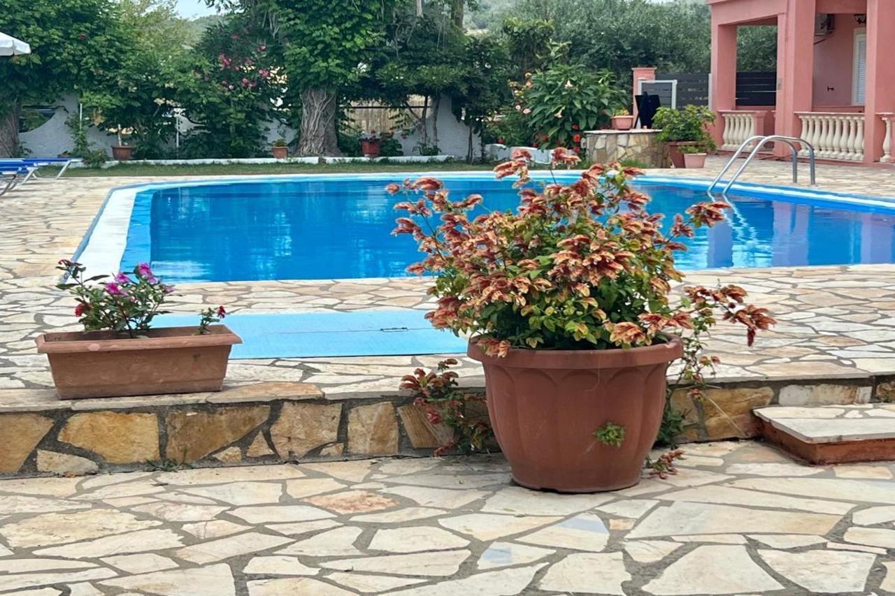 Elena Pool Aparthotel Agios Georgios  Ngoại thất bức ảnh