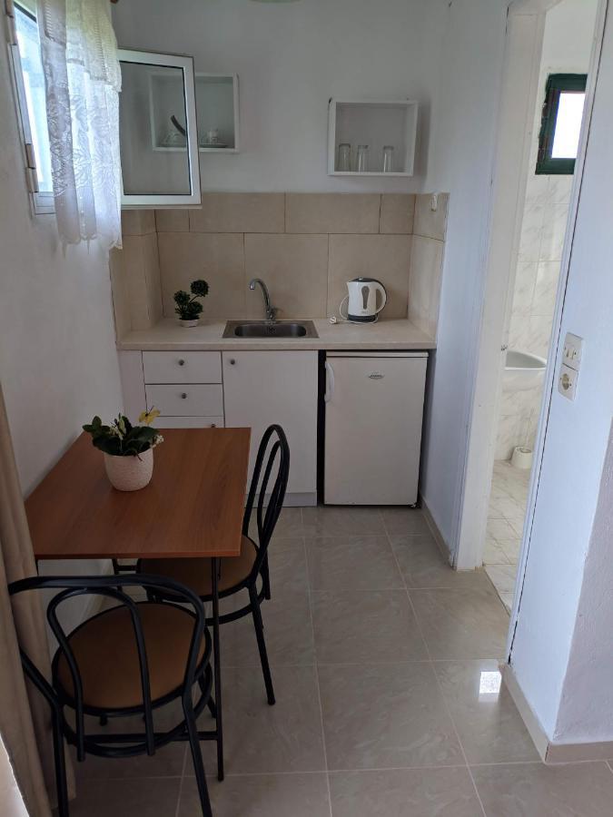 Elena Pool Aparthotel Agios Georgios  Ngoại thất bức ảnh