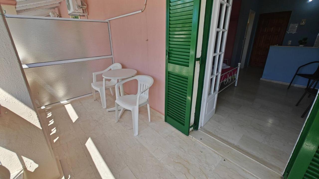 Elena Pool Aparthotel Agios Georgios  Ngoại thất bức ảnh