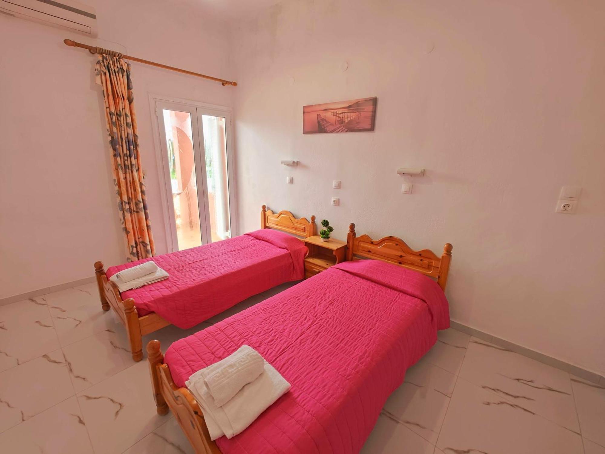 Elena Pool Aparthotel Agios Georgios  Ngoại thất bức ảnh